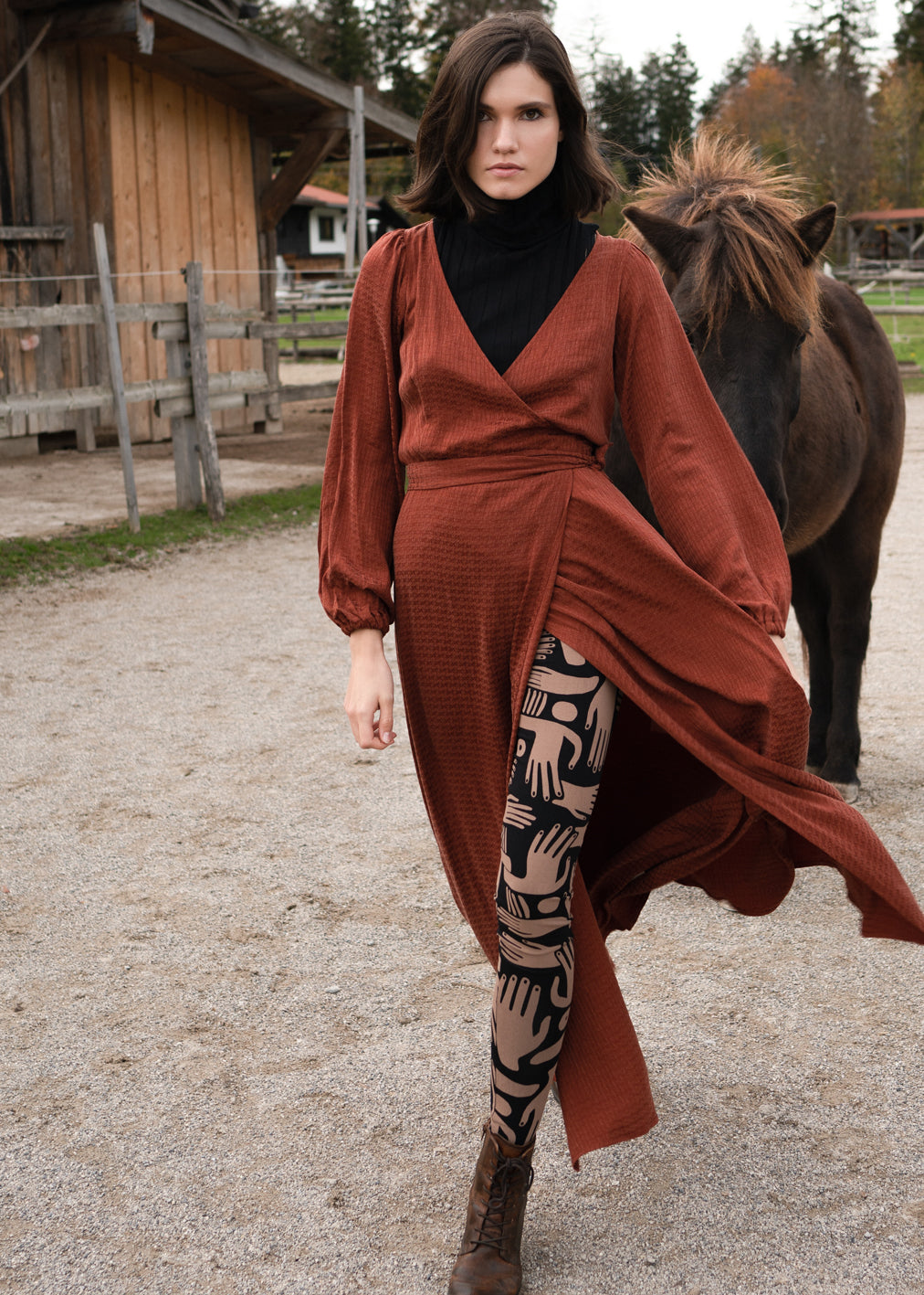 Medusa Leggings – KOMANA